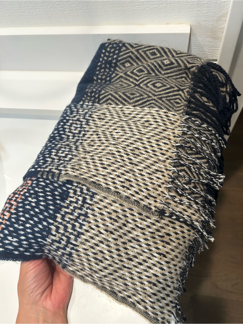 GAP Navy and Cream Patterned Fringe Scarf Wrap